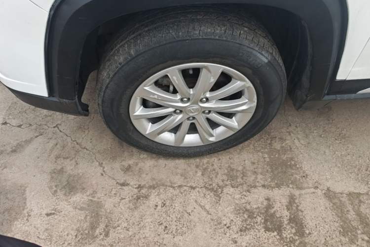 Used CHANGAN CS35PLUS 2021 Honor Million Edition 1.6L CVT Elite Model Left Front Wheel Hub