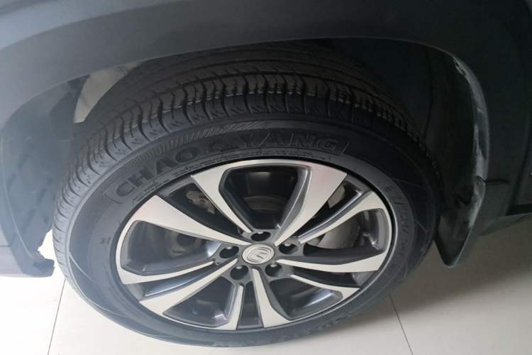 Used CHANGAN CS35PLUS 2021 Honor Million Edition 1.6L Manual Luxury Model Left Front Wheel Hub