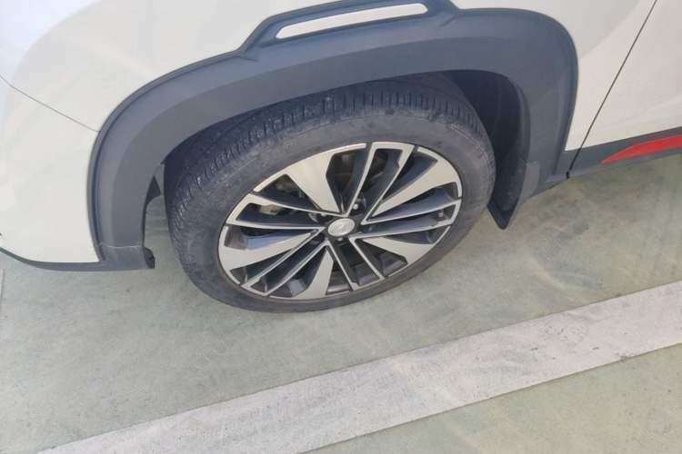 Used CHANGAN CS35PLUS 2021 Blue Whale NE 1.4T DCT Prestige Model Left Front Wheel Hub