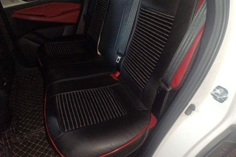 Used CHANGAN CS35PLUS 2021 Revised Version Blue Whale NE 1.4T DCT Prestige Edition Left Rear Seat