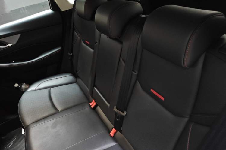 Used CHANGAN CS35PLUS 2021 Revised Version Blue Whale NE 1.4T DCT Prestige Edition Left Rear Seat