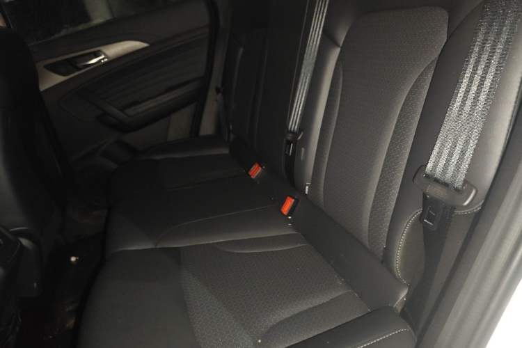 Used CHANGAN CS35PLUS 2021 Honor Million Edition 1.6L Manual Luxury Model Left Rear Seat