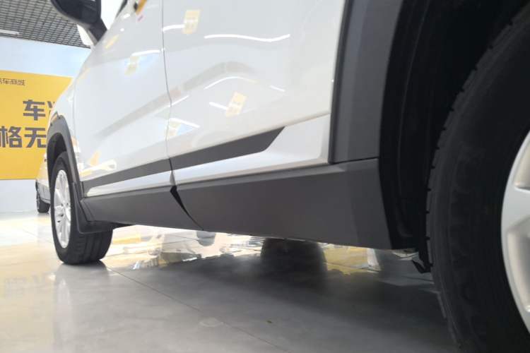 Used CHANGAN CS35PLUS 2021 Honor Million Edition 1.6L Manual Elite Model Left Side Sill