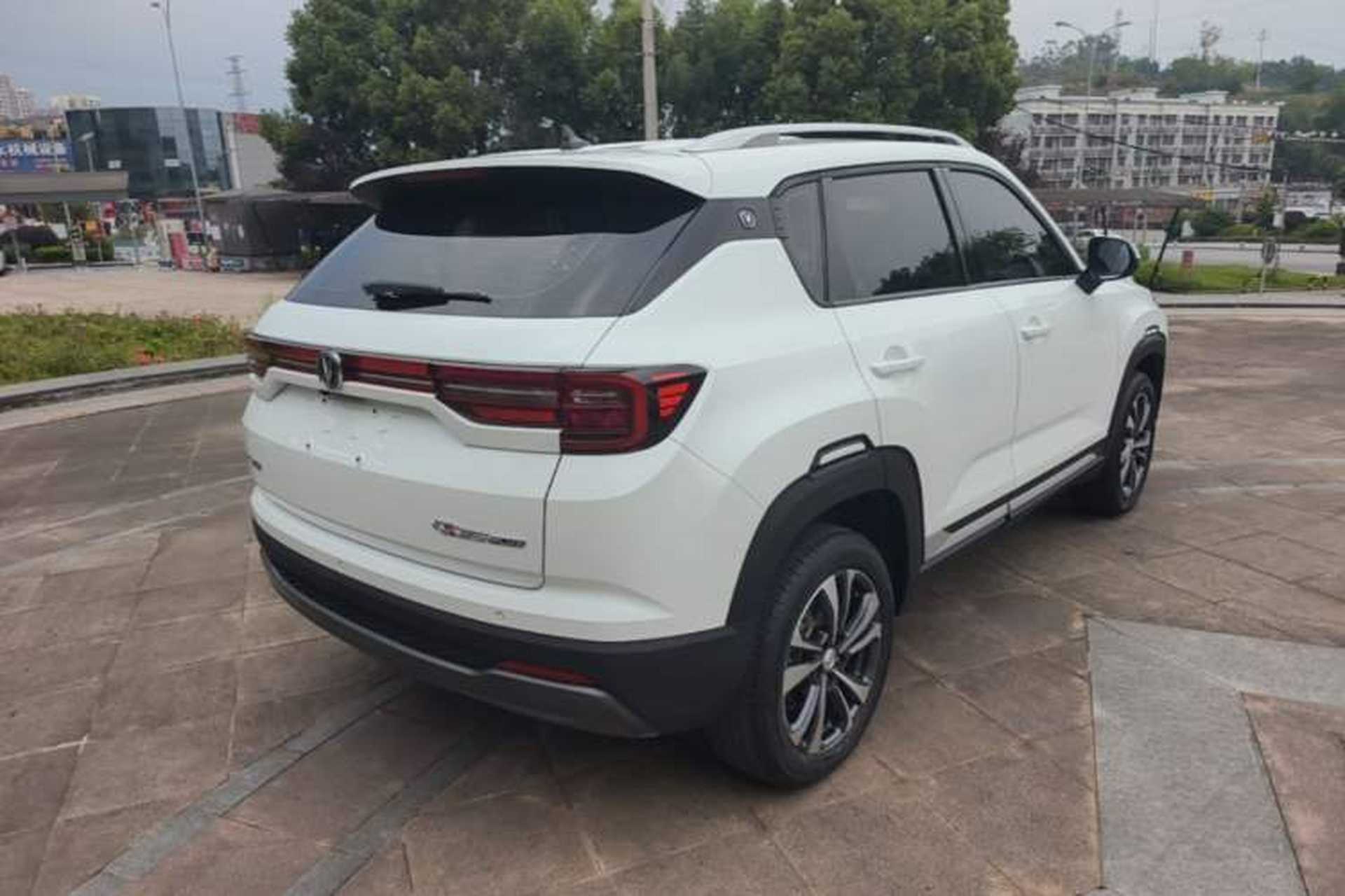 Used CHANGAN CS35PLUS 2021 Honor Million Edition 1.6L Manual Luxury Model Rear Right 45 Deg