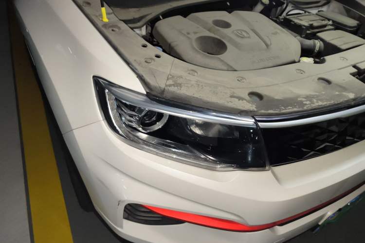 Used CHANGAN CS35PLUS 2021 Honor Million Edition 1.6L Manual Luxury Model Right Front Headlight