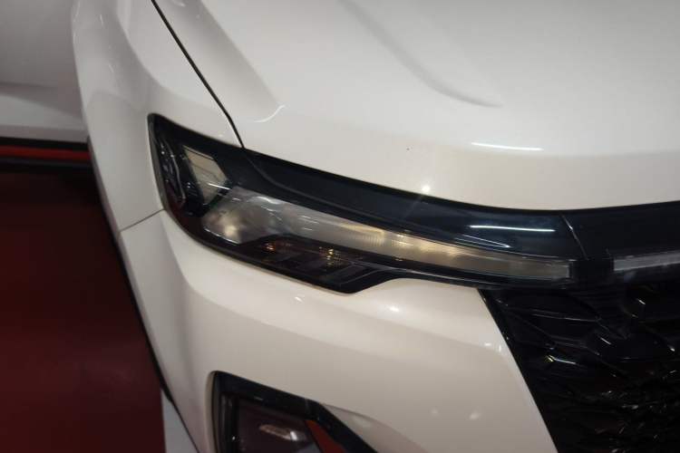 Used CHANGAN CS35PLUS 2021 Revised Version Blue Whale NE 1.4T DCT Prestige Edition Right Front Headlight
