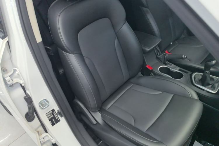 Used CHANGAN CS35PLUS 2021 Honor Million Edition 1.6L Manual Elite Model Right Front Seat