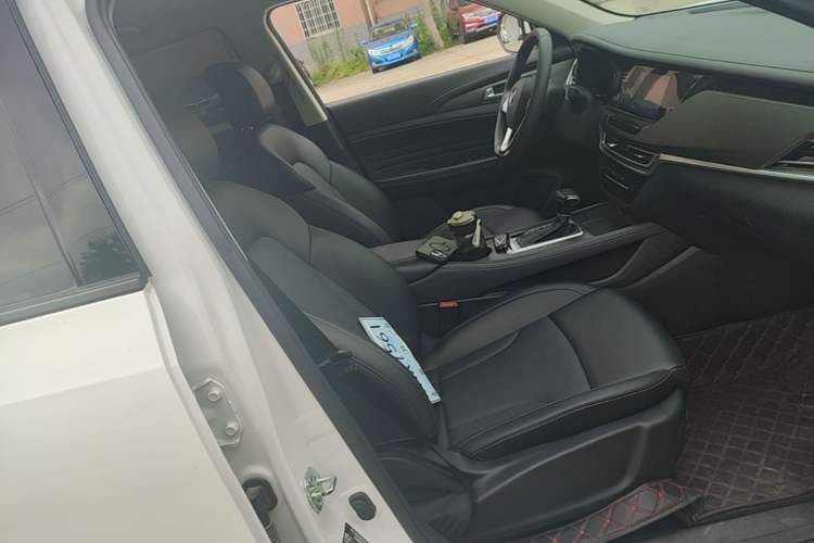 Used CHANGAN CS35PLUS 2021 Honor Million Edition 1.6L CVT Elite Model Right Front Seat