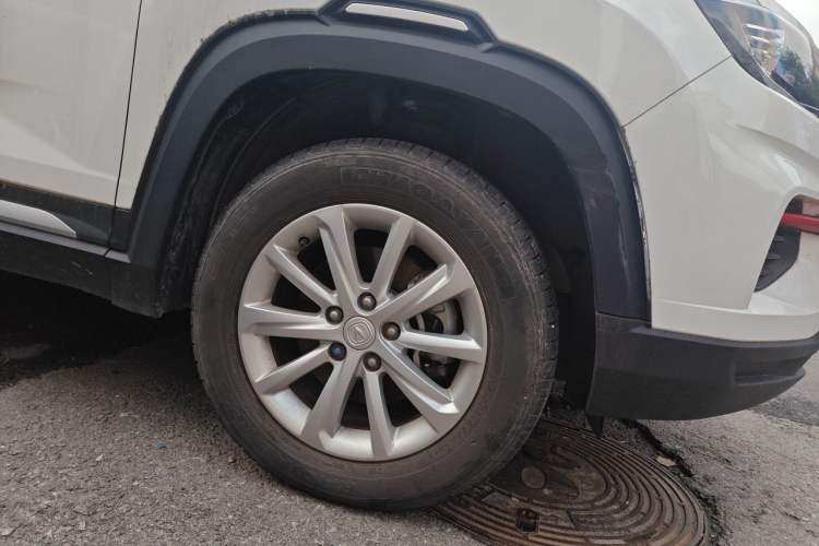 Used CHANGAN CS35PLUS 2021 Honor Million Edition 1.6L CVT Elite Model Right Front Wheel Hub