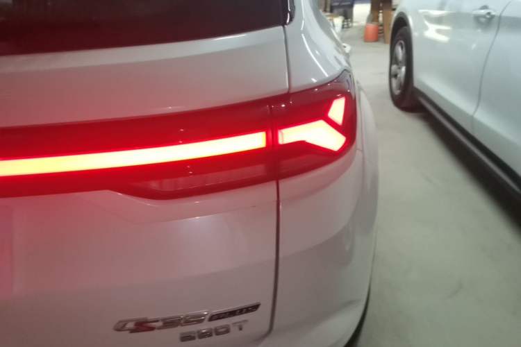 Used CHANGAN CS35PLUS 2021 Blue Whale NE 1.4T DCT Prestige Model Right Rear Taillight