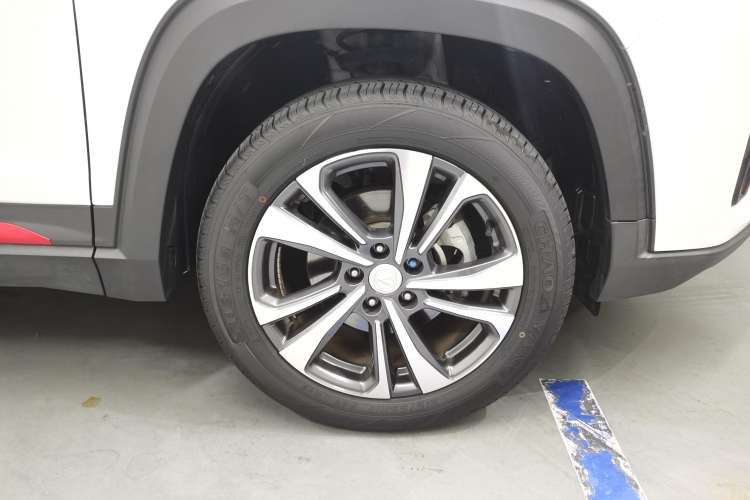 Used CHANGAN CS35PLUS 2021 Revised Version Blue Whale NE 1.4T DCT Luxury Edition Right Rear Wheel Hub