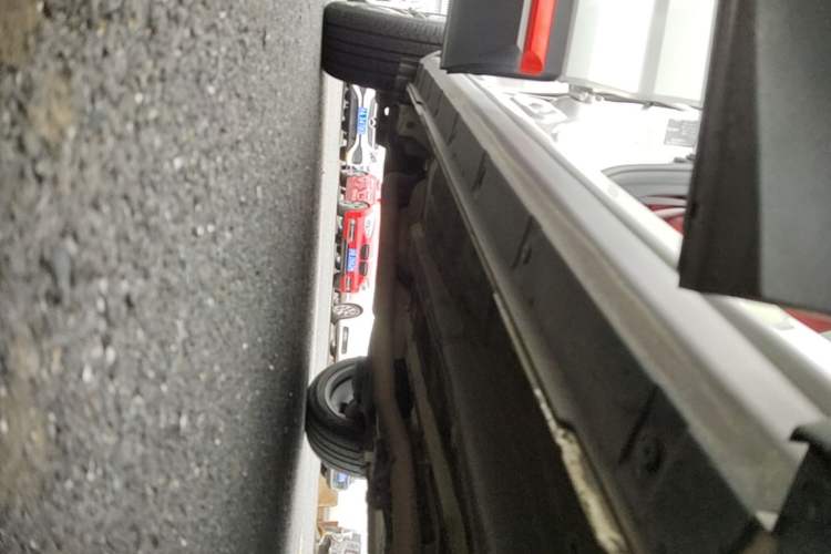 Used CHANGAN CS35PLUS 2021 Blue Whale NE 1.4T DCT Prestige Model Right Side Sill