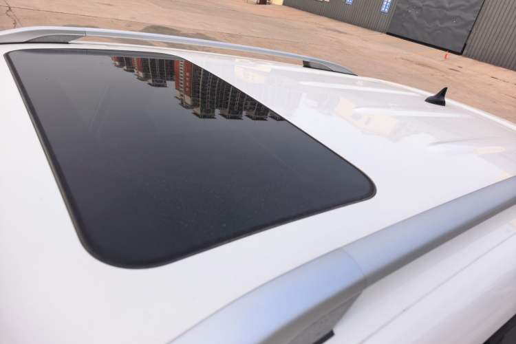 Used CHANGAN CS35PLUS 2021 Honor Million Edition 1.6L Manual Luxury Model Roof