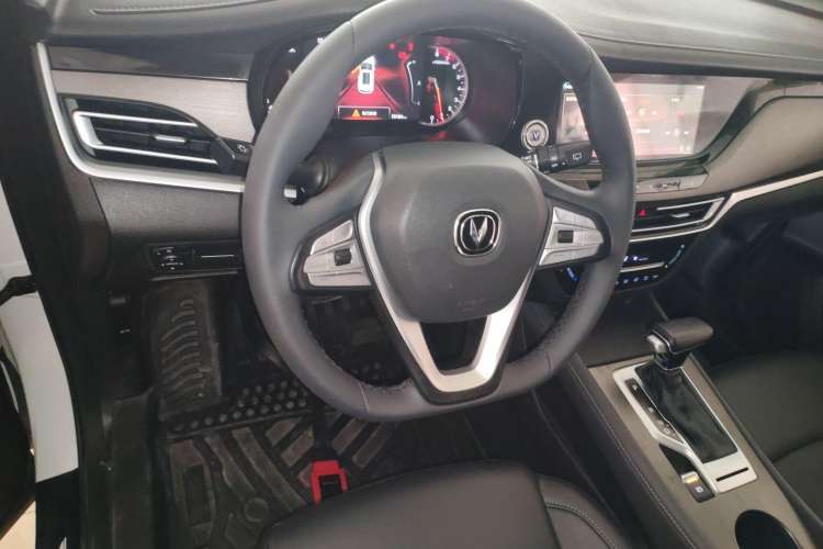 Used CHANGAN CS35PLUS 2021 Honor Million Edition 1.6L CVT Luxury Model Steering Wheel