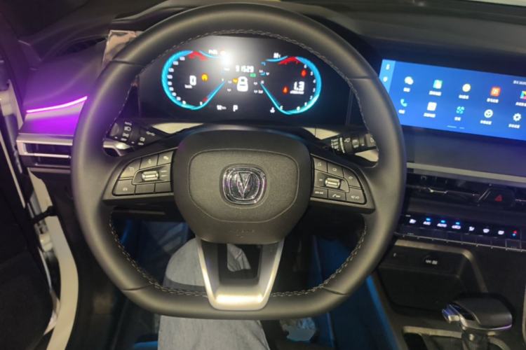 Used CHANGAN CS35PLUS 2021 Revised Version Blue Whale NE 1.4T DCT Luxury Edition Steering Wheel