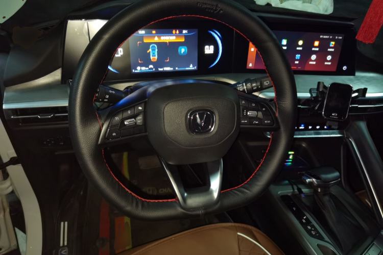 Used CHANGAN CS35PLUS 2021 Blue Whale NE 1.4T DCT Prestige Model Steering Wheel