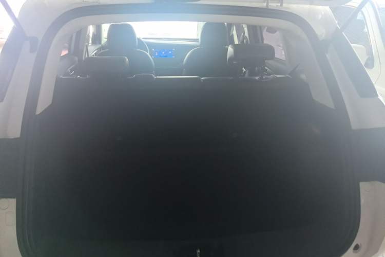 Used CHANGAN CS35PLUS 2021 Honor Million Edition 1.6L Manual Luxury Model Trunk