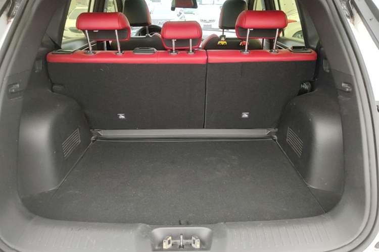 Used CHANGAN CS35PLUS 2021 Blue Whale NE 1.4T DCT Prestige Model Trunk