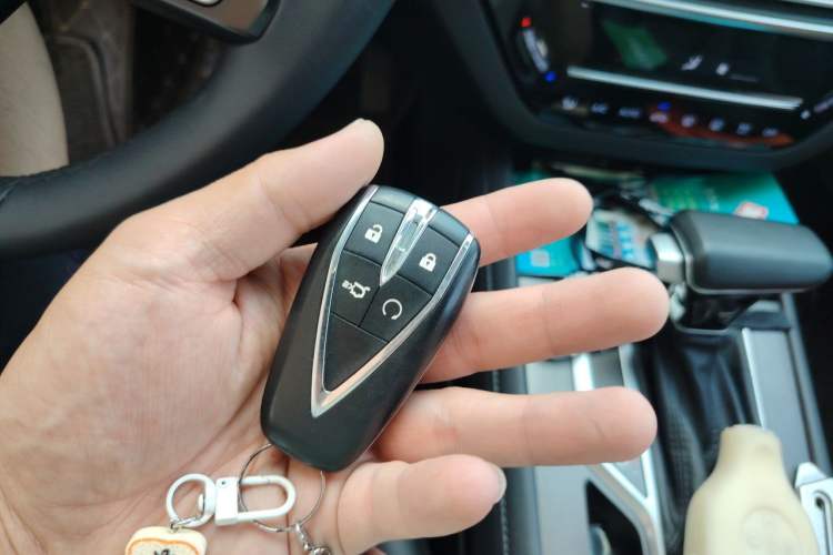 Used CHANGAN CS35PLUS 2021 Honor Million Edition 1.6L CVT Luxury Model Vehicle Key