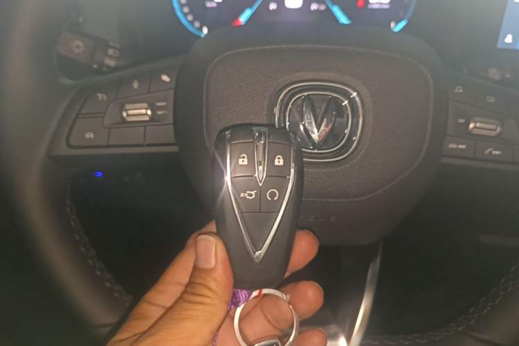 Used CHANGAN CS35PLUS 2021 Revised Version Blue Whale NE 1.4T DCT Luxury Edition Vehicle Key