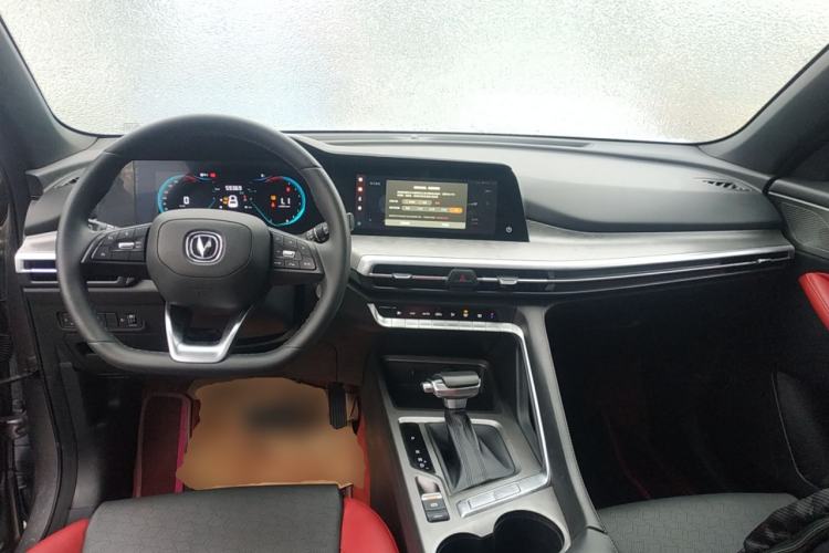 Used CHANGAN CS35PLUS 2022 Blue Whale NE 1.4T DCT Luxury Model Center Console