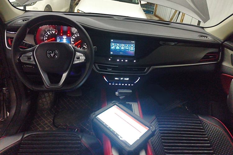 Used CHANGAN CS35PLUS 2022 1.6L CVT Elite Edition Center Console