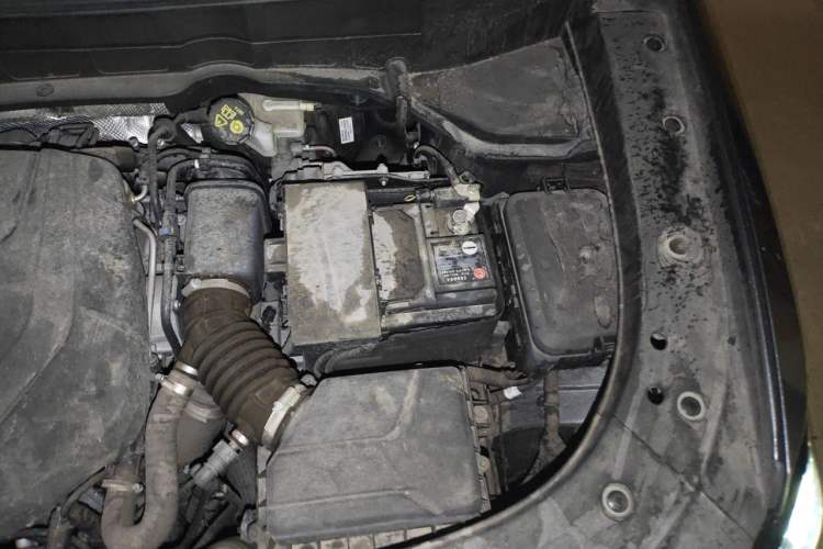 Used CHANGAN CS35PLUS 2022 Blue Whale NE 1.4T DCT Prestige Model Engine Bay Left