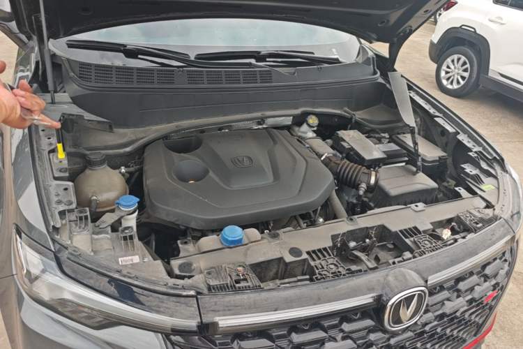Used CHANGAN CS35PLUS 2022 Blue Whale NE 1.4T DCT Luxury Model Engine Bay