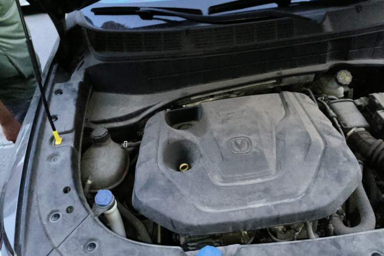 Used CHANGAN CS35PLUS 2022 Blue Whale NE 1.4T DCT Prestige Model Engine Bay Right