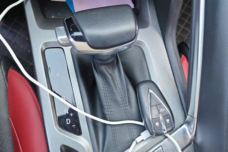 Used CHANGAN CS35PLUS 2022 Blue Whale NE 1.4T DCT Prestige Model Gear Lever