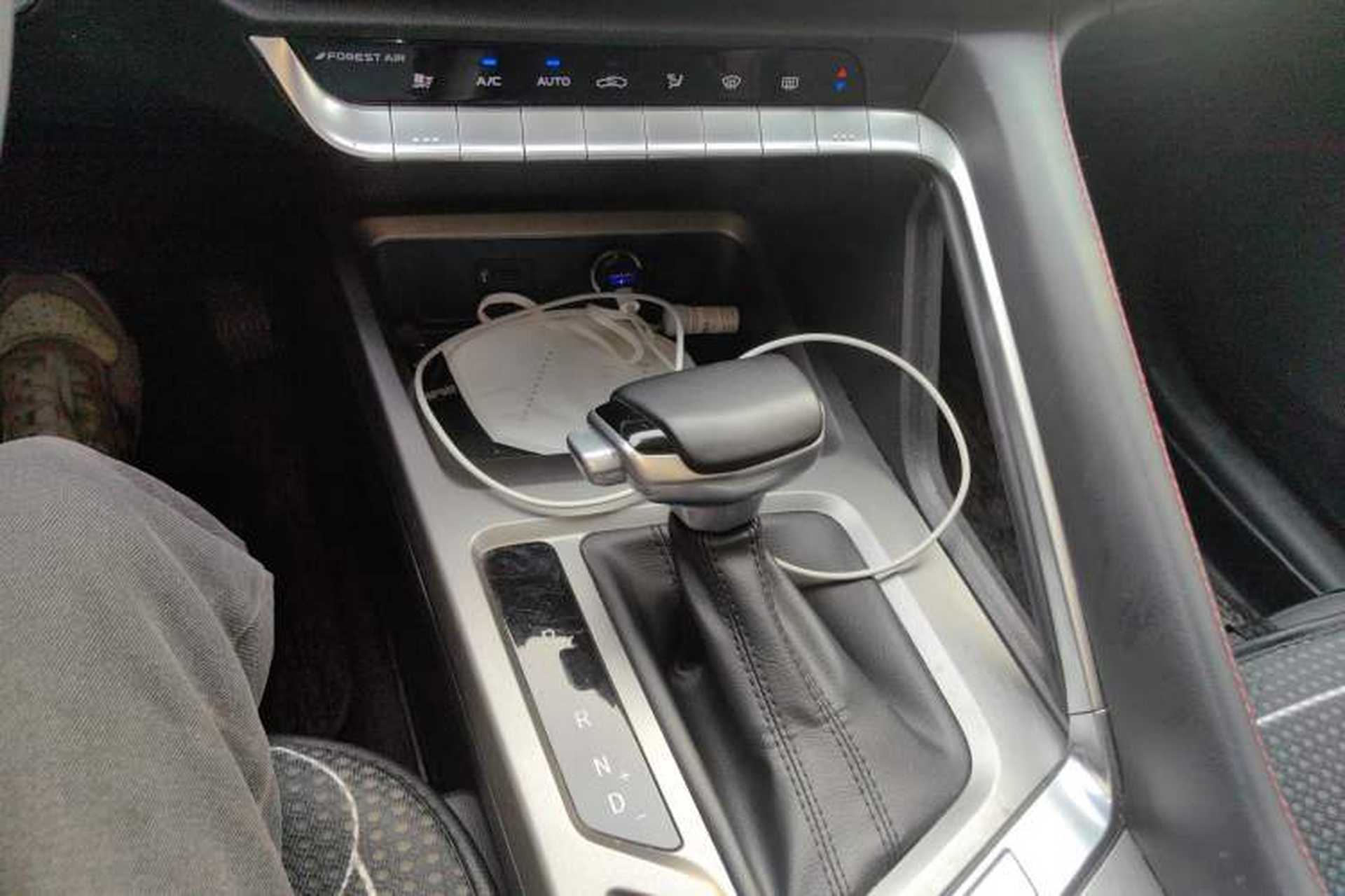 Used CHANGAN CS35PLUS 2022 Blue Whale NE 1.4T DCT Luxury Model Gear Lever
