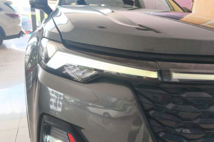 Used CHANGAN CS35PLUS 2022 Blue Whale NE 1.4T DCT Luxury Model Right Front Headlight