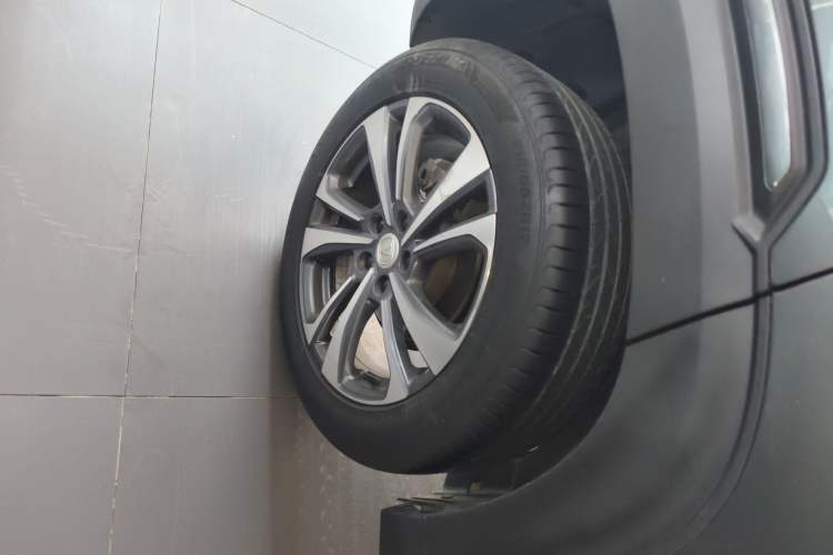 Used CHANGAN CS35PLUS 2022 Blue Whale NE 1.4T DCT Luxury Model Right Rear Wheel Hub