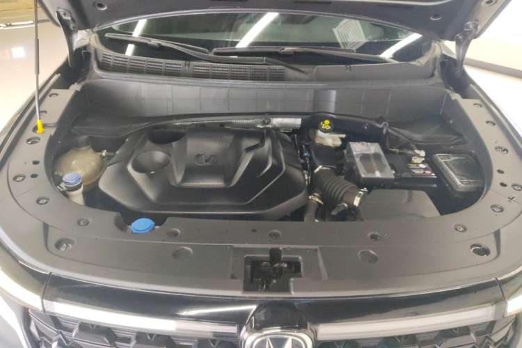 Used CHANGAN CS35PLUS 2022 Blue Whale NE 1.4T DCT Prestige Model Engine Bay