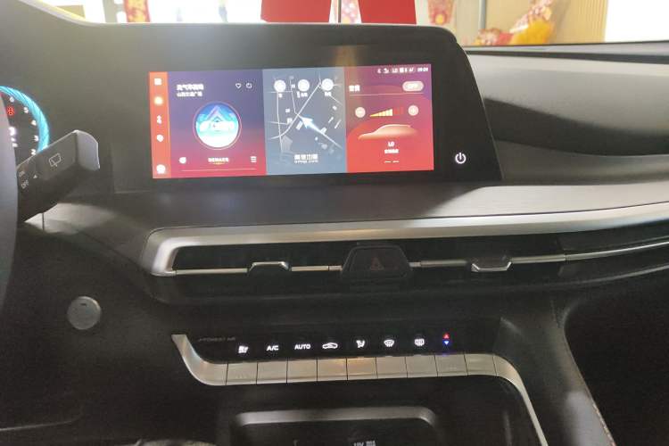 Used CHANGAN CS35PLUS 2022 Blue Whale NE 1.4T DCT Luxury Model Audio And AC Panel