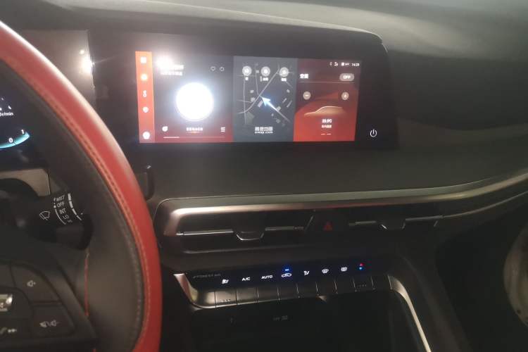 Used CHANGAN CS35PLUS 2022 Blue Whale NE 1.4T DCT Luxury Model Audio And AC Panel