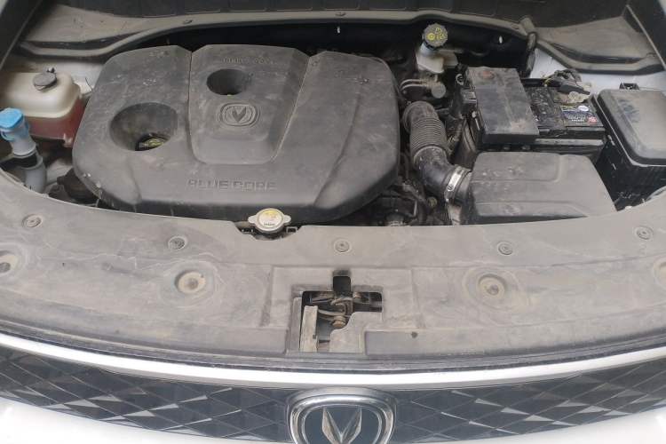 Used CHANGAN CS35PLUS 2022 1.6L Manual Luxury Edition Engine Bay