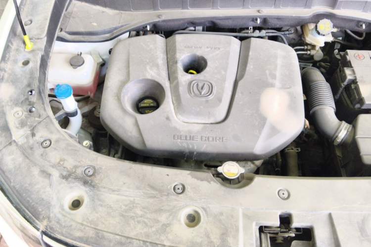 Used CHANGAN CS35PLUS 2022 1.6L Manual Luxury Edition Engine Bay Right