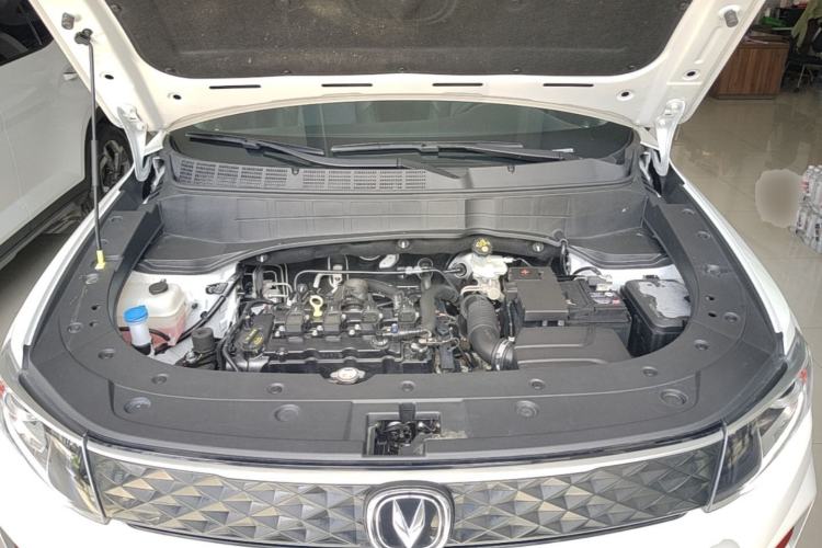 Used CHANGAN CS35PLUS 2022 1.6L CVT Elite Edition Engine Bay