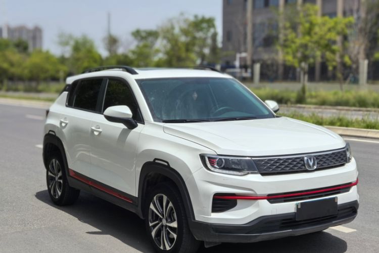 Used CHANGAN CS35PLUS 2022 1.6L Manual Luxury Edition Exterior 4