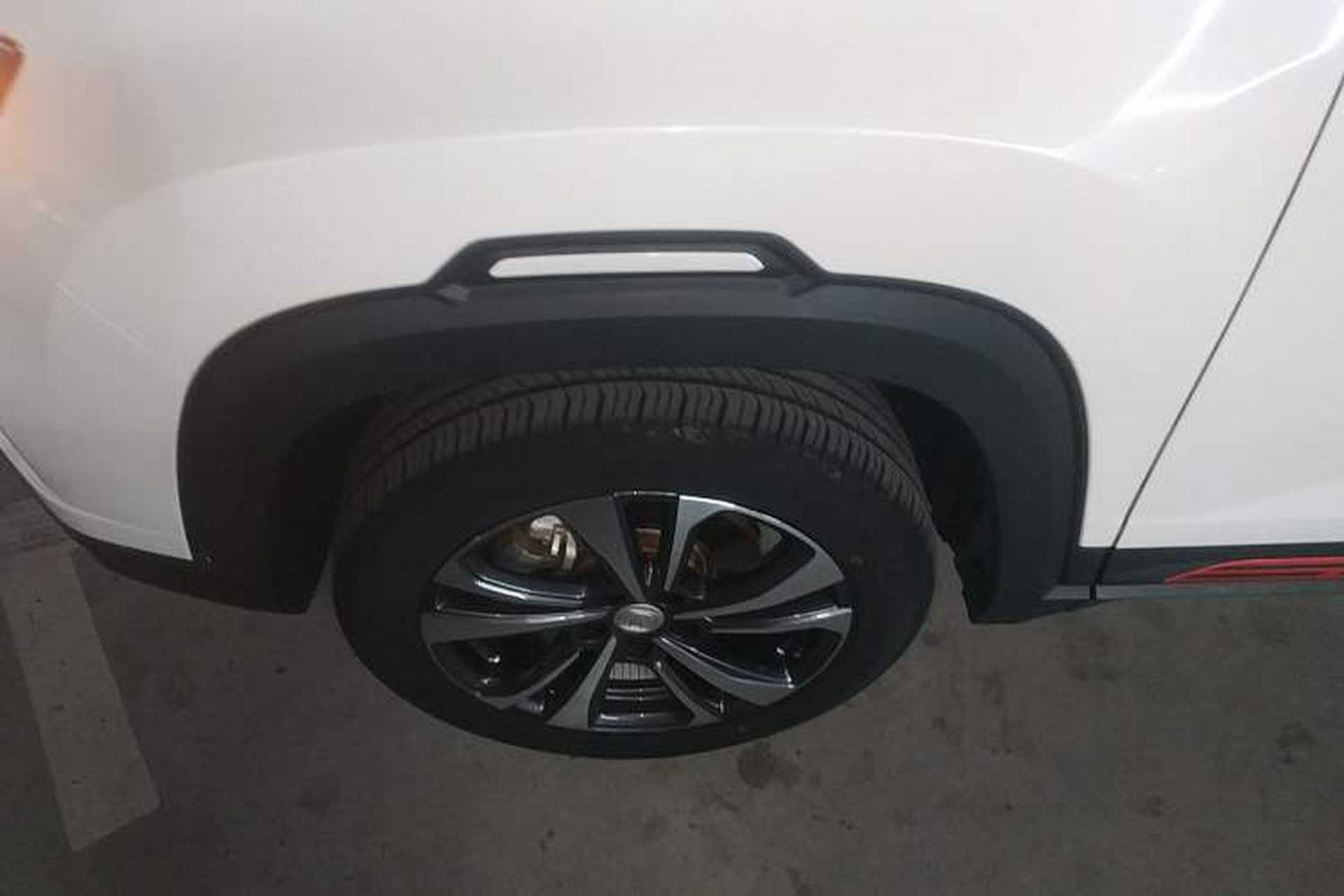 Used CHANGAN CS35PLUS 2022 1.6L Manual Luxury Edition Exterior 7