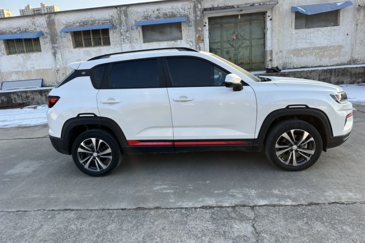 Used CHANGAN CS35PLUS 2022 1.6L Manual Luxury Edition Exterior 7