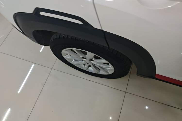 Used CHANGAN CS35PLUS 2022 1.6L CVT Elite Edition Exterior 8