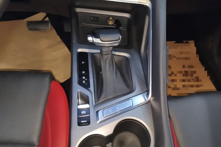 Used CHANGAN CS35PLUS 2022 Blue Whale NE 1.4T DCT Luxury Model Gear Lever