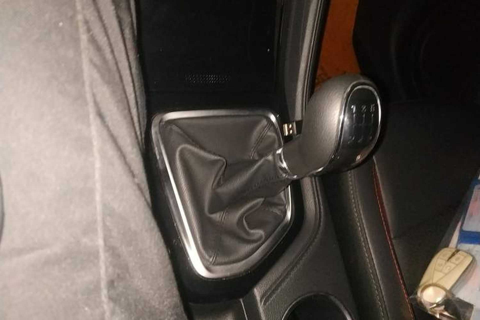 Used CHANGAN CS35PLUS 2022 1.6L Manual Luxury Edition Gear Lever