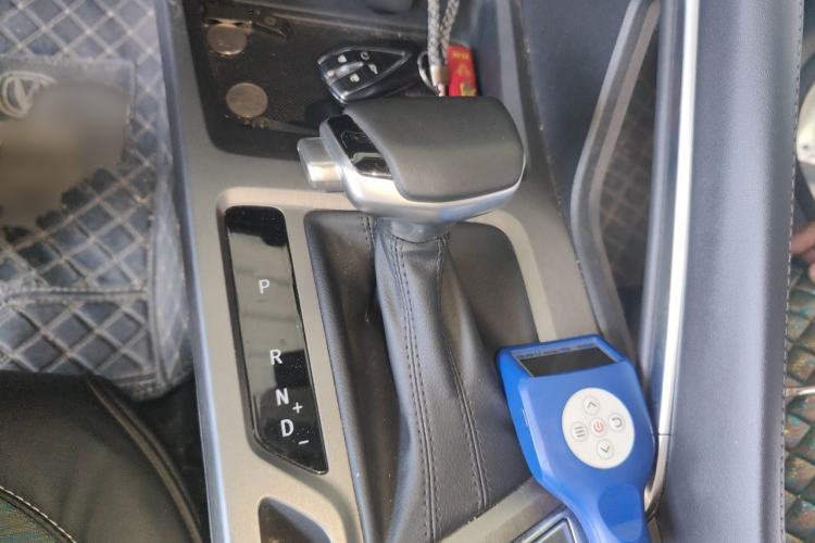 Used CHANGAN CS35PLUS 2022 Blue Whale NE 1.4T DCT Luxury Model Gear Lever