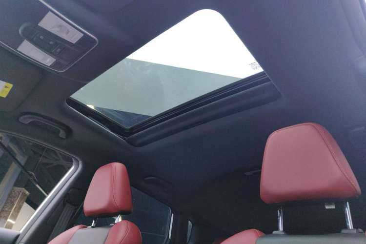 Used CHANGAN CS35PLUS 2022 Blue Whale NE 1.4T DCT Luxury Model Headliner