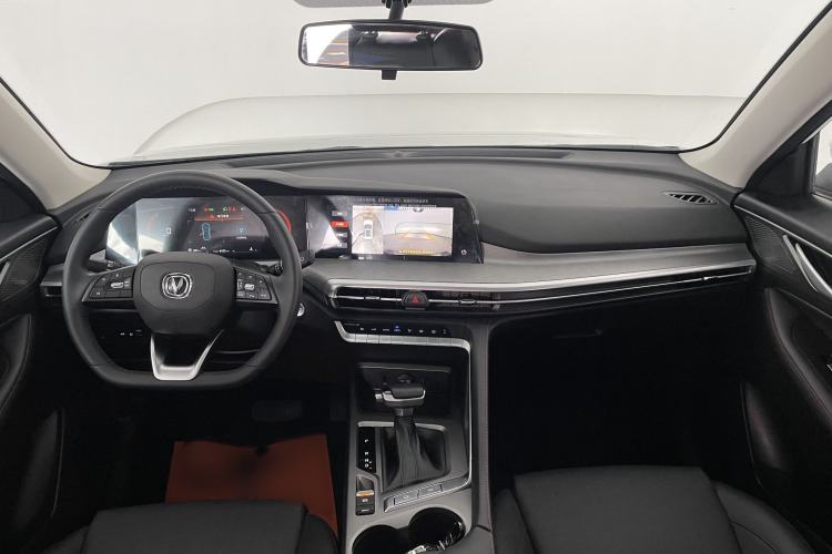 Used CHANGAN CS35PLUS 2022 Blue Whale NE 1.4T DCT Prestige Model Interior 1