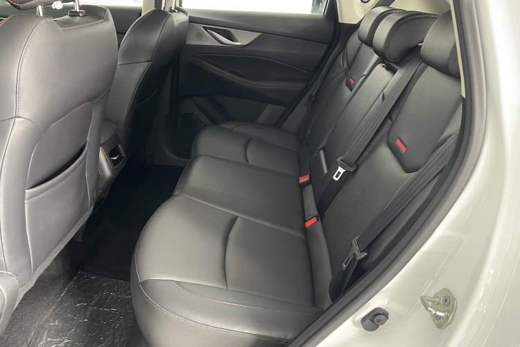 Used CHANGAN CS35PLUS 2022 Blue Whale NE 1.4T DCT Prestige Model Interior 3