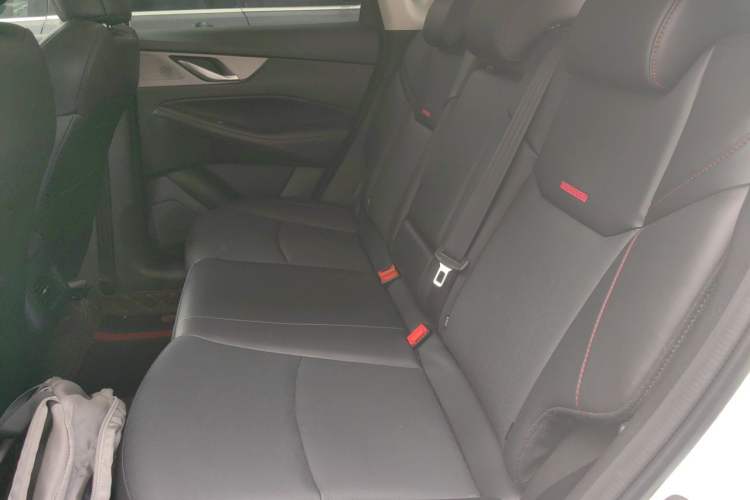 Used CHANGAN CS35PLUS 2022 Blue Whale NE 1.4T DCT Prestige Model Interior 4